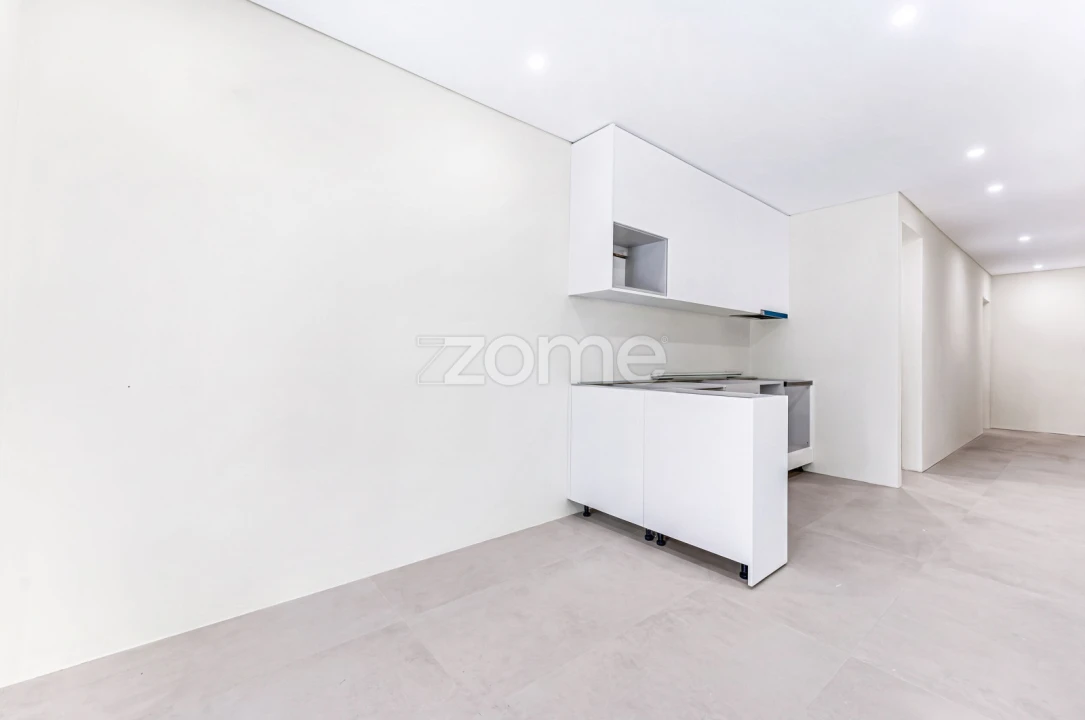 Apartamento T1 para Venda em Cedofeita, Santo Ildefonso, Sé, Miragaia, São Nicolau e Vitória Foto 4