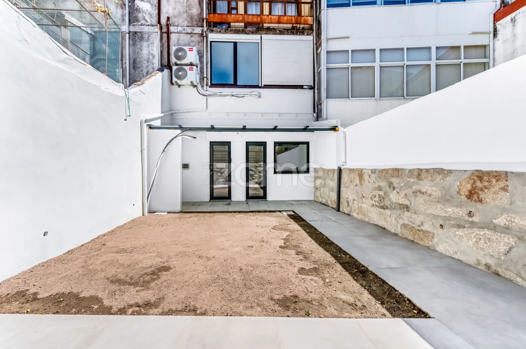 Apartamento T1 para Venda em Cedofeita, Santo Ildefonso, Sé, Miragaia, São Nicolau e Vitória Foto 18
