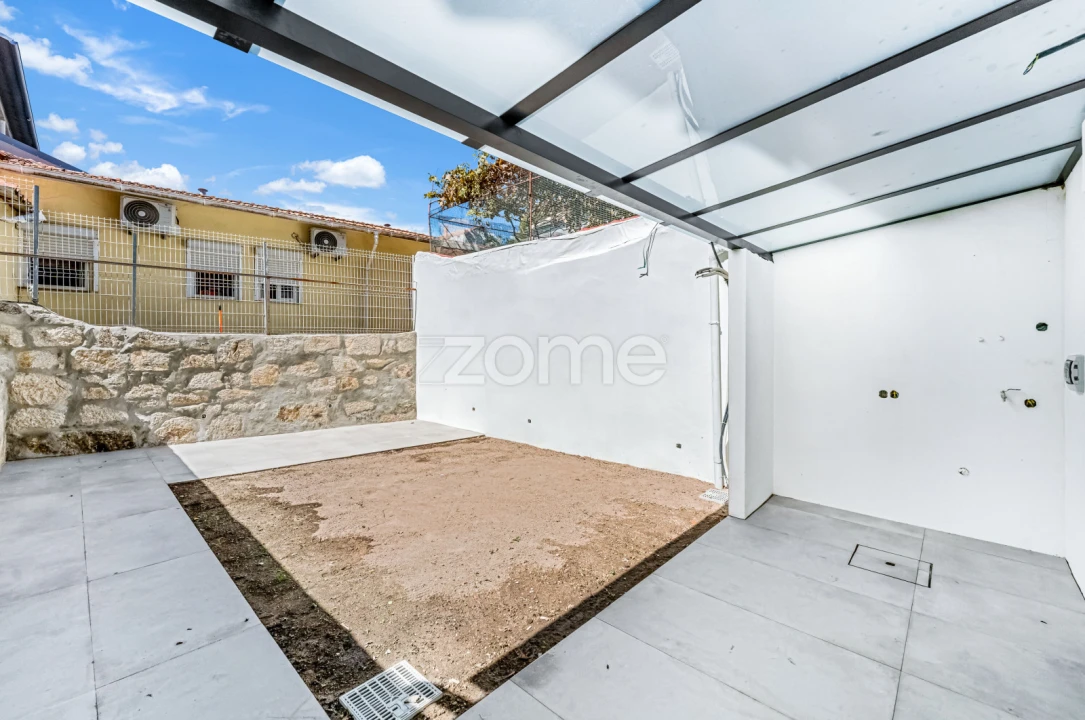 Apartamento T1 para Venda em Cedofeita, Santo Ildefonso, Sé, Miragaia, São Nicolau e Vitória Foto 23