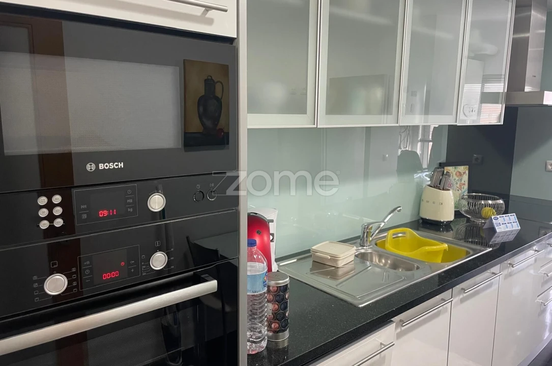 Apartamento T1 para Arrendamento em Santa Marinha e São Pedro da Afurada Foto 15