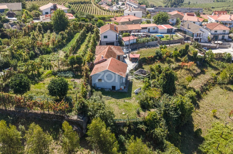 Moradia T3 para Venda em São Torcato Foto 7