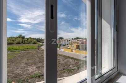 Moradia T4 para Venda em Febres