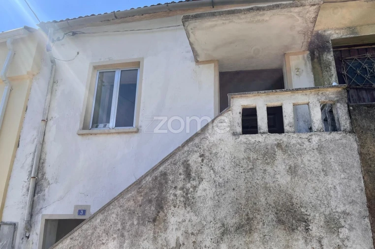 Moradia T2 para Venda em Torres do Mondego Foto 4