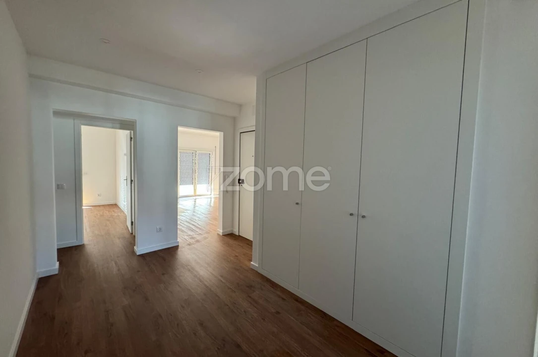 Apartamento T3 para Venda em Miranda do Corvo Foto 3