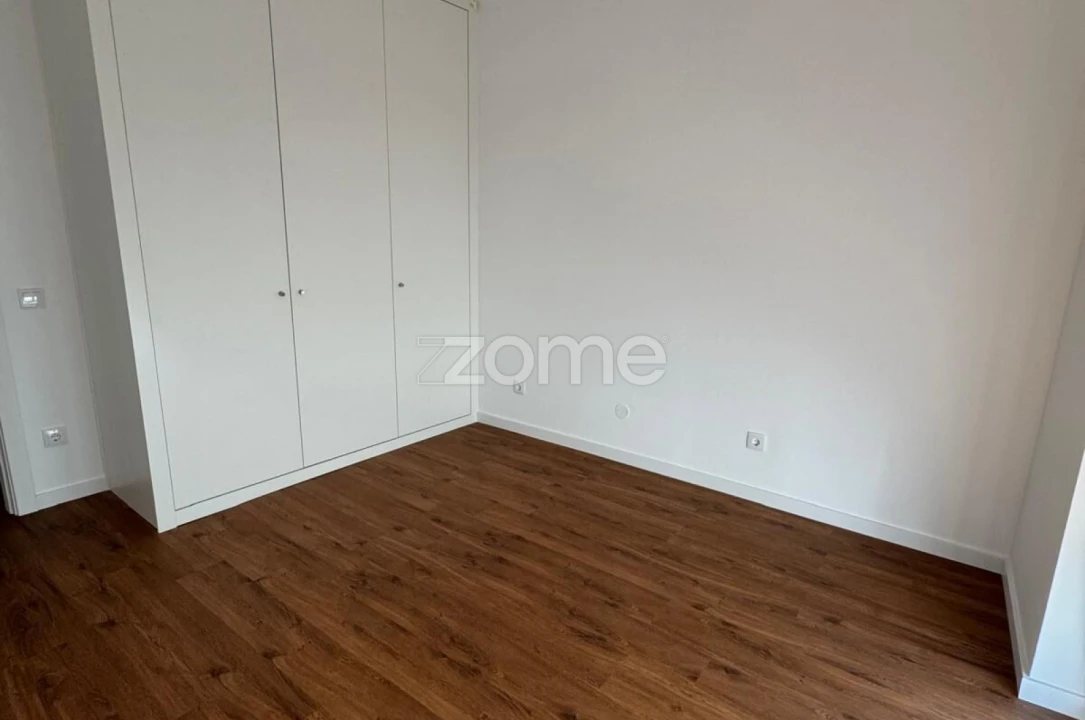 Apartamento T3 para Venda em Miranda do Corvo Foto 12
