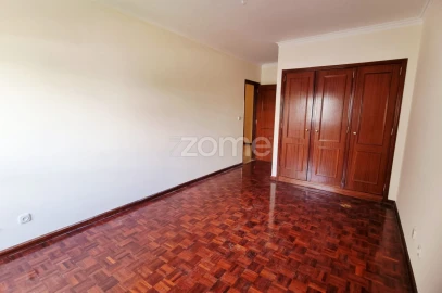 Apartamento T2 para Venda em Algueirão-Mem Martins