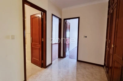Apartamento T2 para Venda em Algueirão-Mem Martins