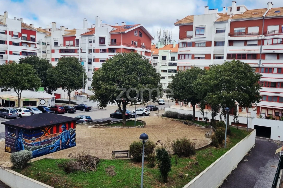 Apartamento T2 para Venda em Algueirão-Mem Martins Foto 21