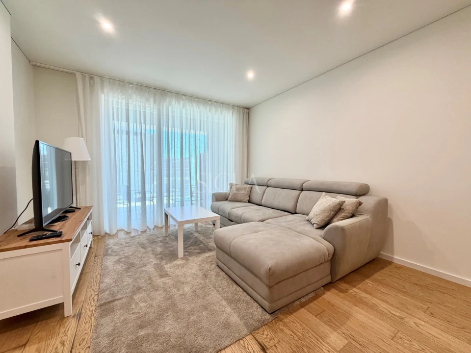 Apartamento T2 para Arrendamento em Canidelo Foto 6