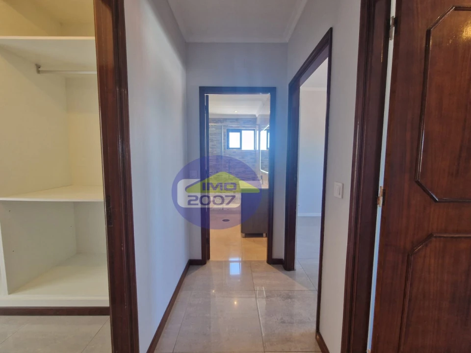 Apartamento T3 para Venda em Paços de Brandão Foto 13