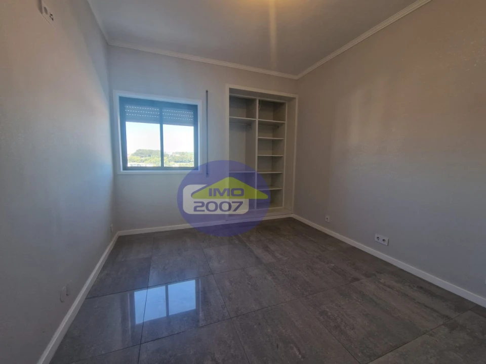 Apartamento T3 para Venda em Paços de Brandão Foto 22