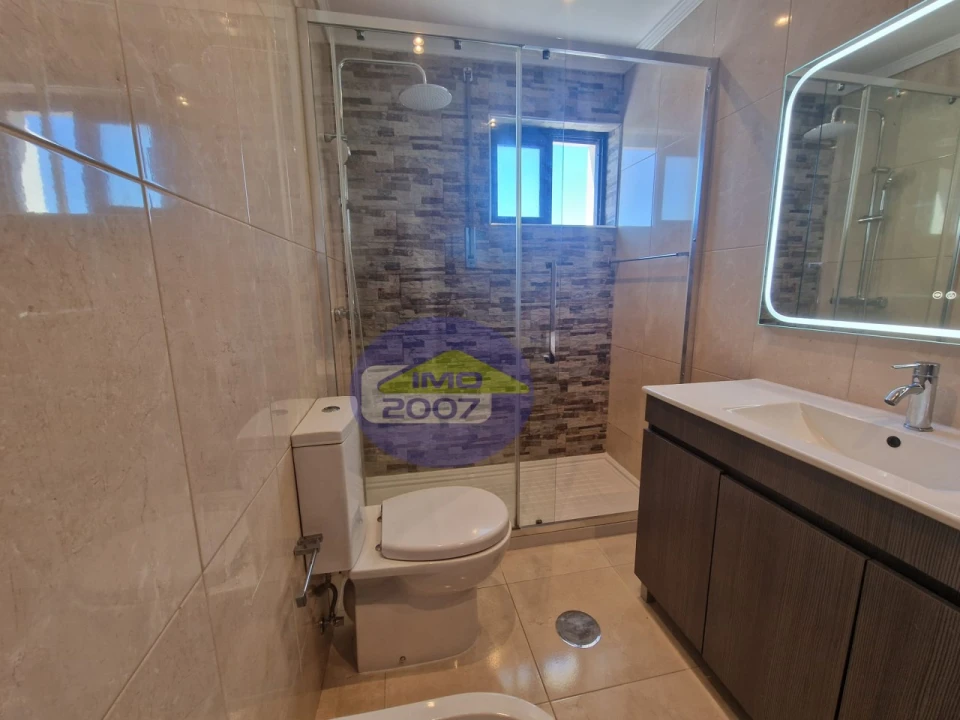 Apartamento T3 para Venda em Paços de Brandão Foto 25