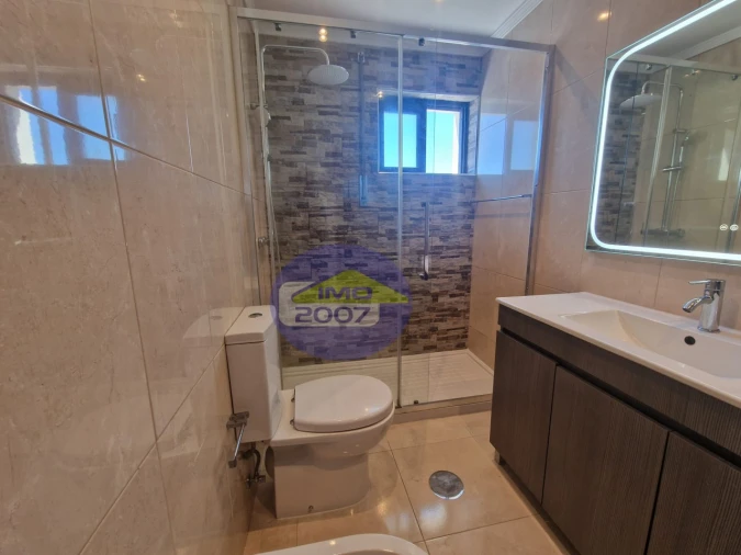Apartamento T3 para Venda em Paços de Brandão Foto 25