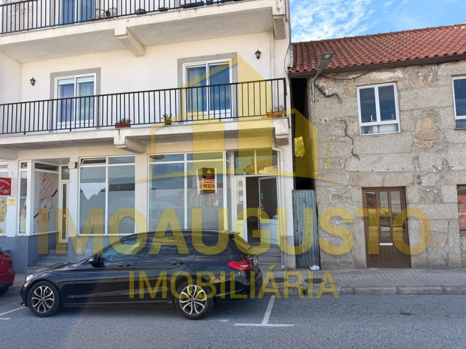 Loja para Arrendamento em Guarda Foto 3