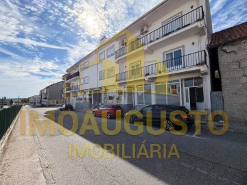 Loja para Arrendamento em Guarda