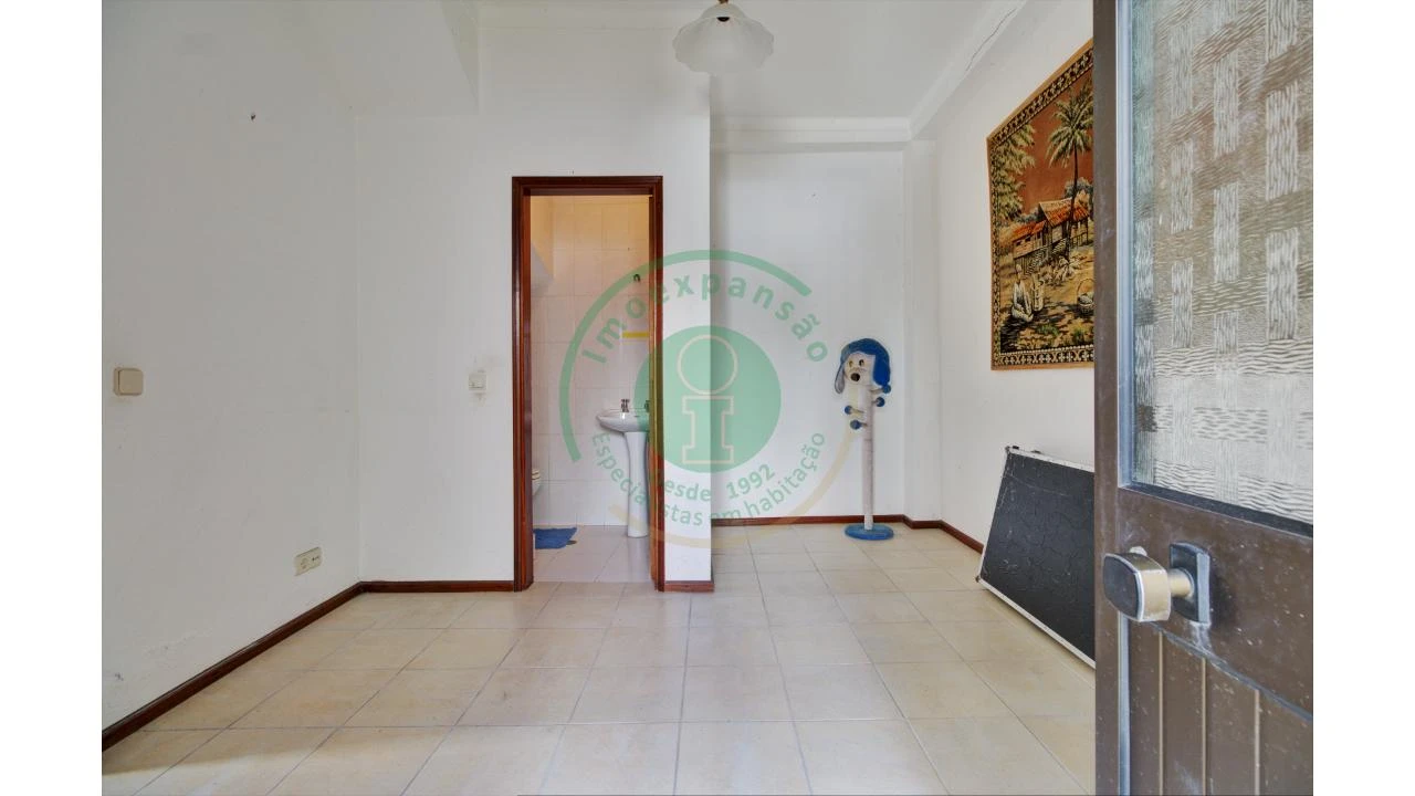Moradia T6 para Venda em Buarcos Foto 30