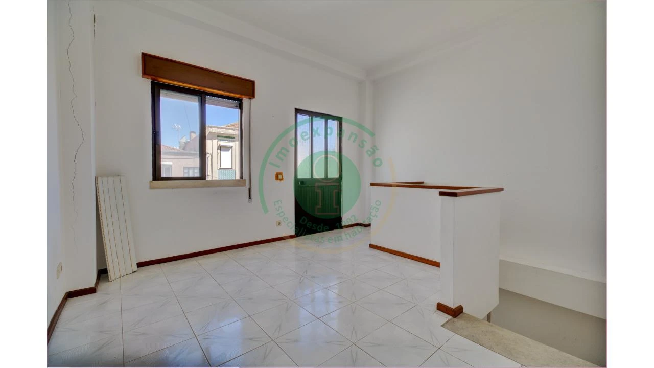 Moradia T6 para Venda em Buarcos Foto 35