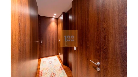Apartamento T3 para Venda em Ramalde