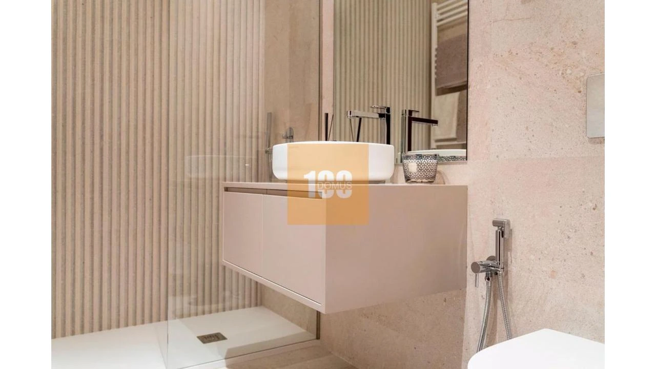 Apartamento T3 para Venda em Ramalde Foto 11