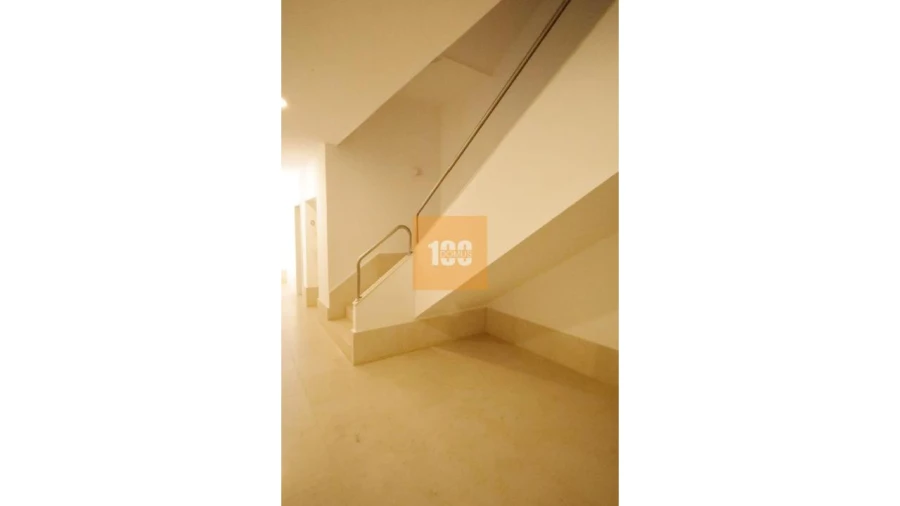 Apartamento T2 para Venda em Espinho Foto 11