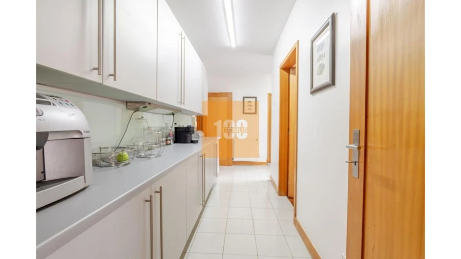 Apartamento T4 para Venda em Matosinhos e Leça da Palmeira Foto 12