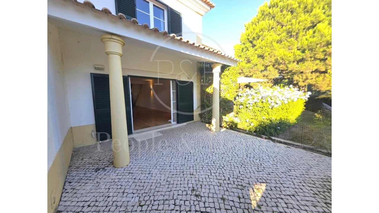 Moradia T2 para Arrendamento em Cascais e Estoril Foto 15