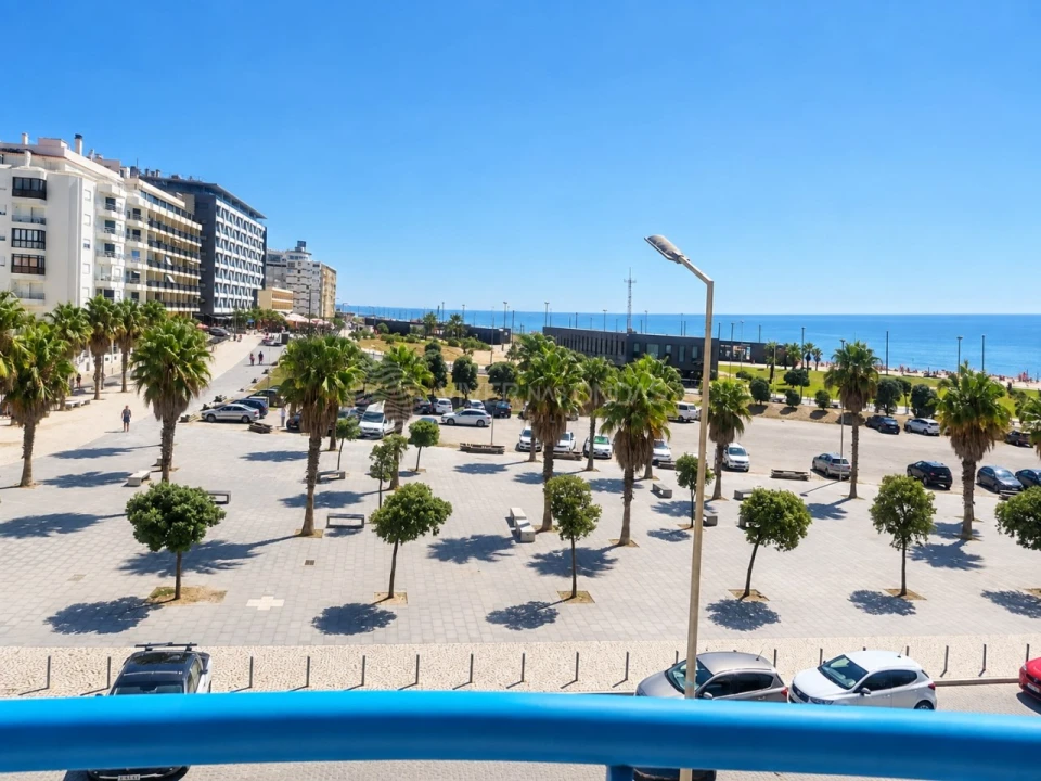 Apartamento T1 para Venda em Costa da Caparica Foto 2