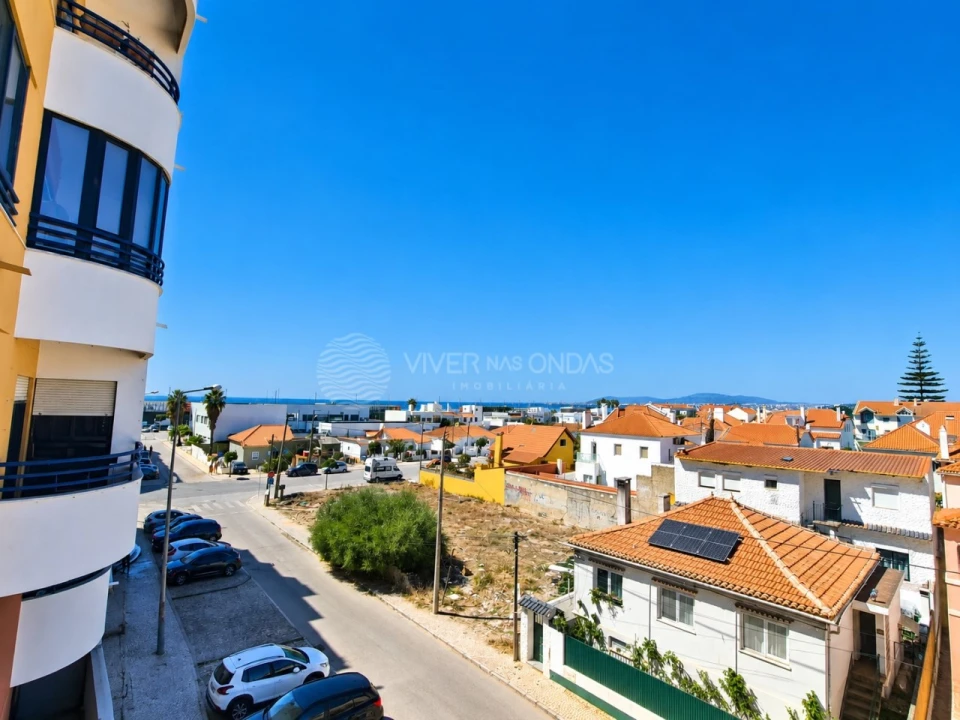 Apartamento T1 para Venda em Costa da Caparica Foto 31