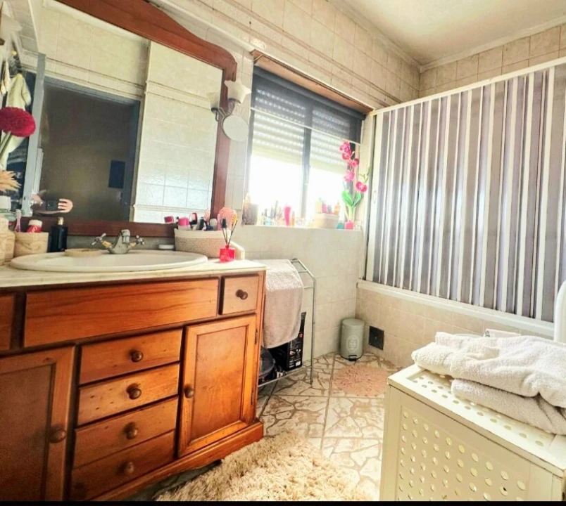 Apartamento T3 para Venda em Almada, Cova da Piedade, Pragal e Cacilhas Foto 17