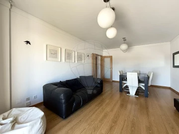 Apartamento T2 para Venda em Corroios