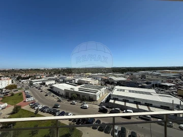 Apartamento T2 para Venda em Corroios