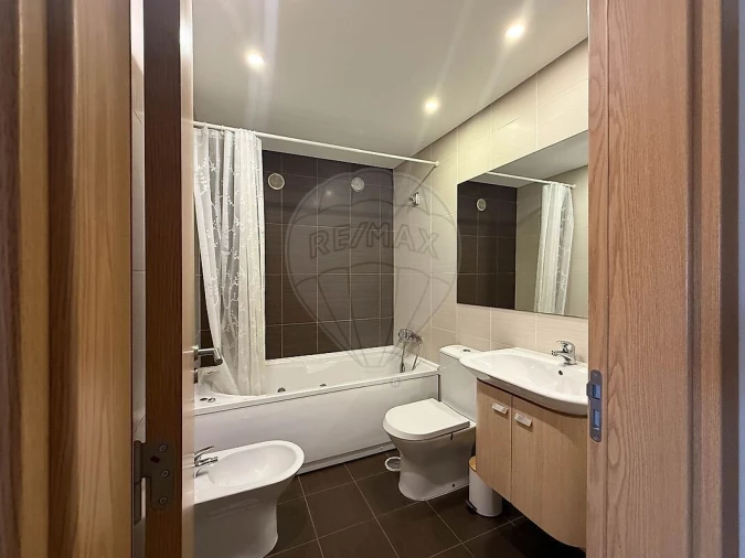 Apartamento T2 para Venda em Corroios Foto 21