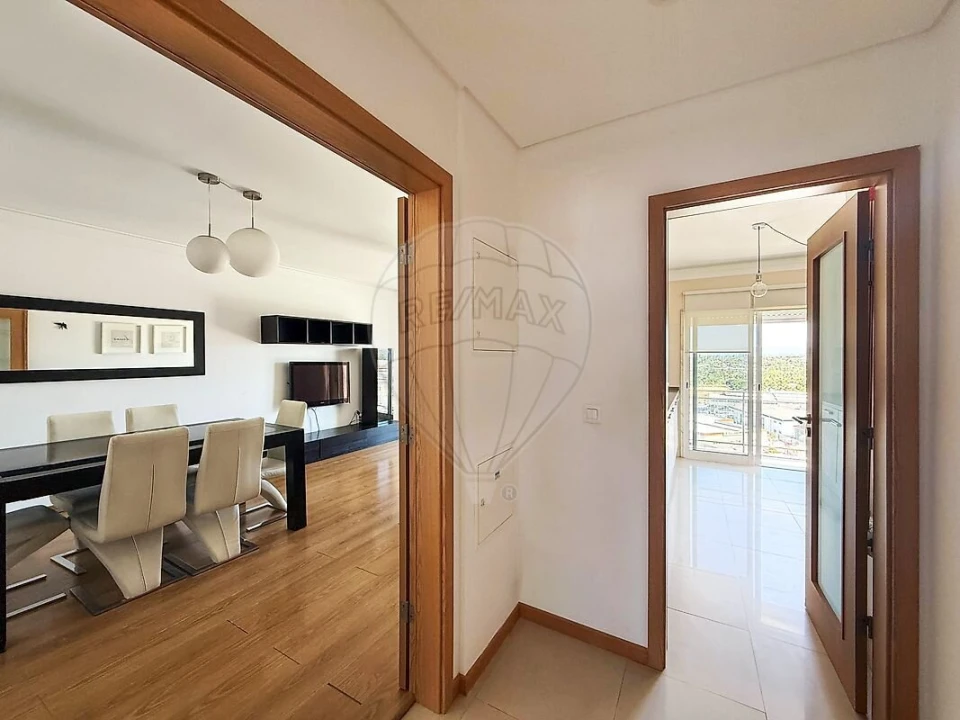 Apartamento T2 para Venda em Corroios Foto 12