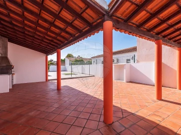 Moradia T4 para Venda em Couço