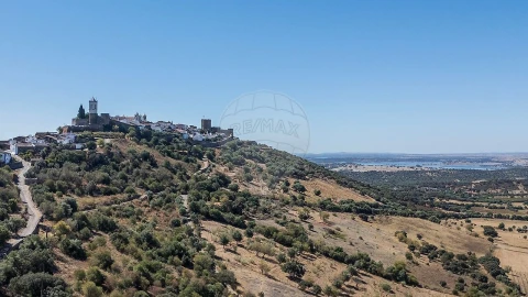 Quinta T3 para Venda em Monsaraz