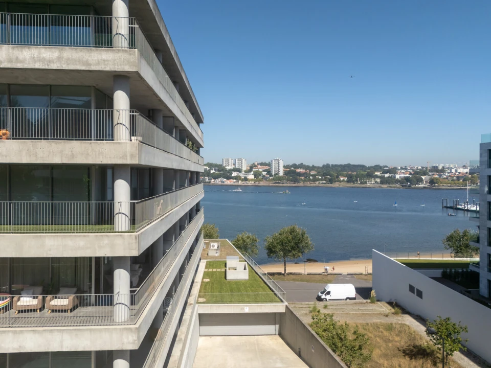 Apartamento T3 para Venda em Canidelo Foto 1