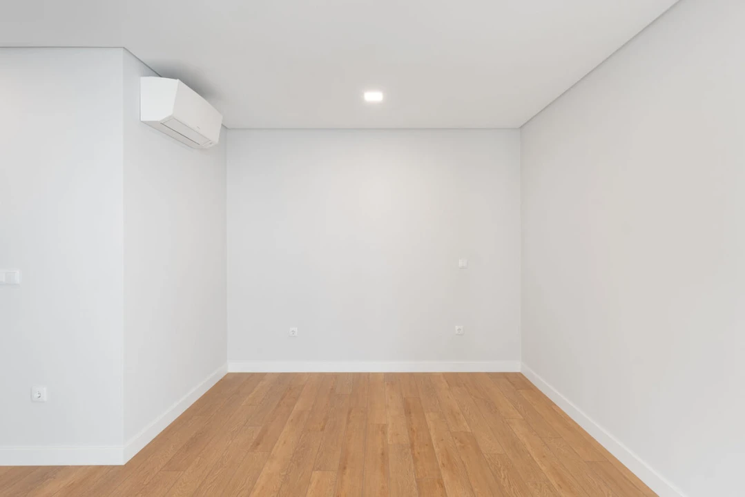 Apartamento T2 para Venda em Carcavelos e Parede Foto 8