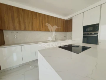 Moradia T4 para Venda em Quinta do Conde