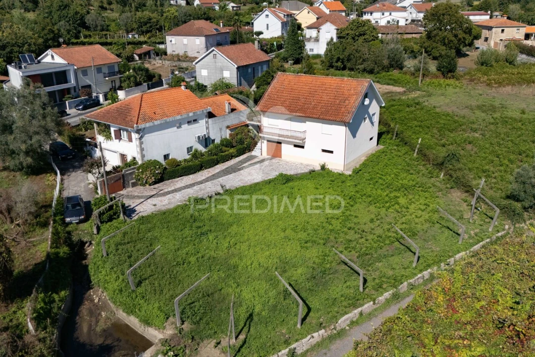 Moradia T3 para Venda em Ribeira do Neiva Foto 8