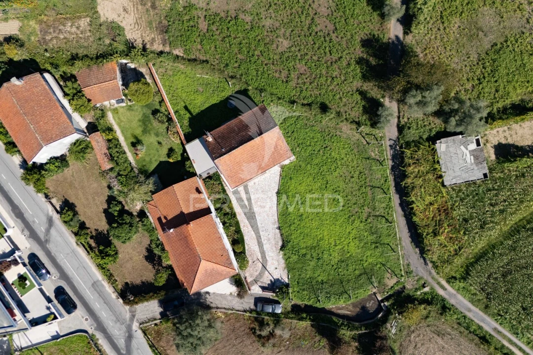 Moradia T3 para Venda em Ribeira do Neiva Foto 36