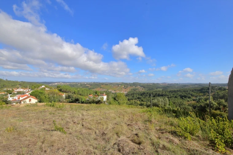 Terreno para Venda em Alvorninha Foto 3