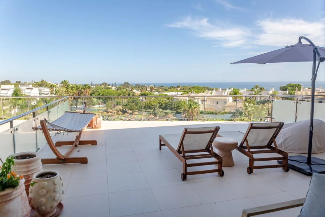 Apartamento T1 para Venda em Albufeira e Olhos de Água Foto 1