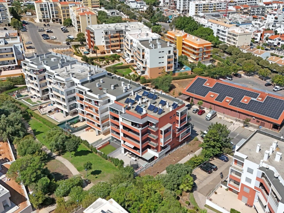Apartamento T2 para Venda em Portimão Foto 1