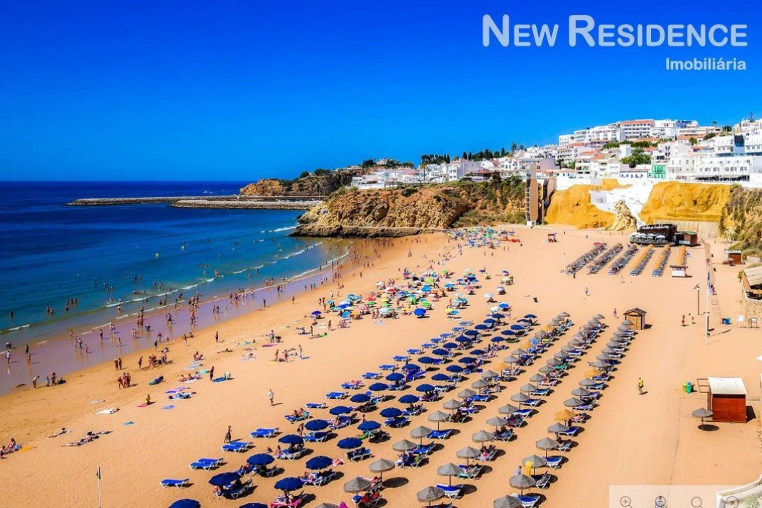 Moradia T0 para Venda em Albufeira e Olhos de Água Foto 21