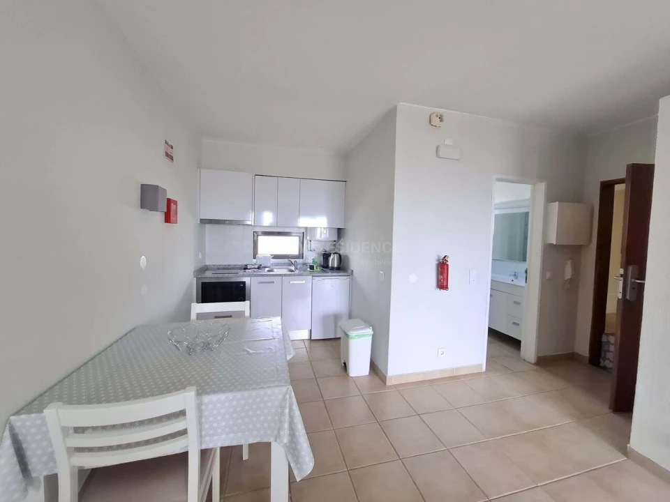 Apartamento T0 para Venda em Albufeira e Olhos de Água Foto 11
