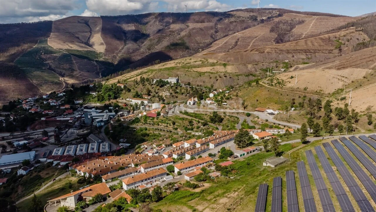 Moradia T2 para Venda em Aldeia de São Francisco de Assis Foto 17