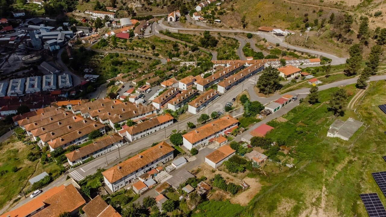 Moradia T2 para Venda em Aldeia de São Francisco de Assis Foto 16