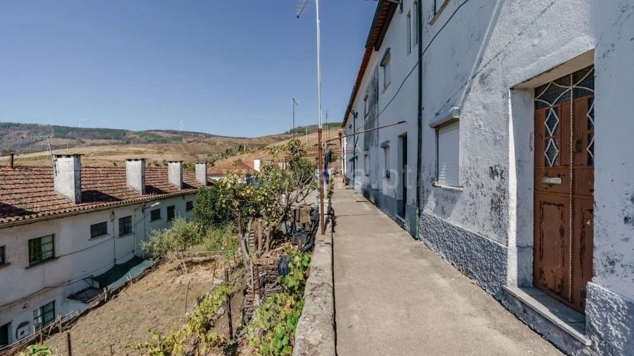 Moradia T2 para Venda em Aldeia de São Francisco de Assis