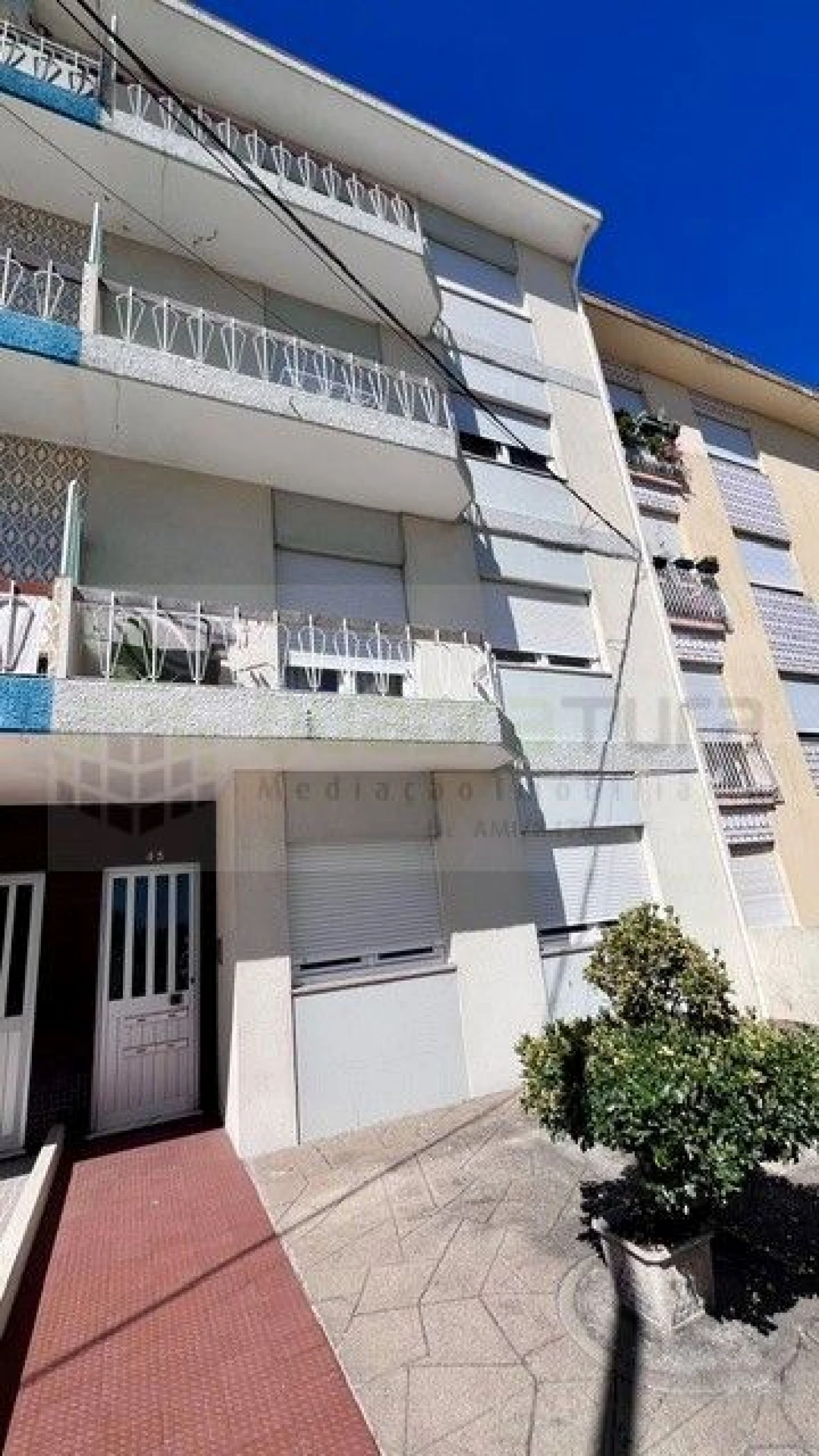 Apartamento T3 para Arrendamento em São Mamede de Infesta e Senhora da Hora Foto 22
