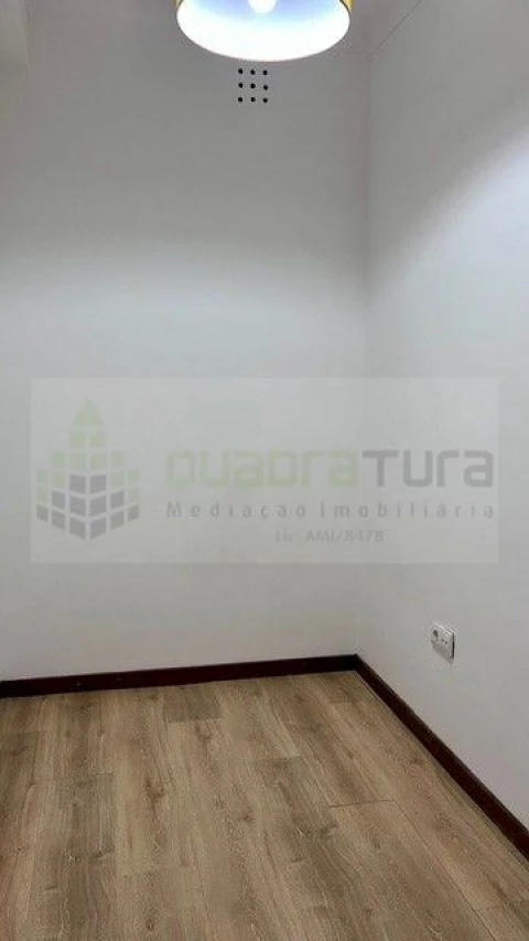 Apartamento T3 para Arrendamento em São Mamede de Infesta e Senhora da Hora